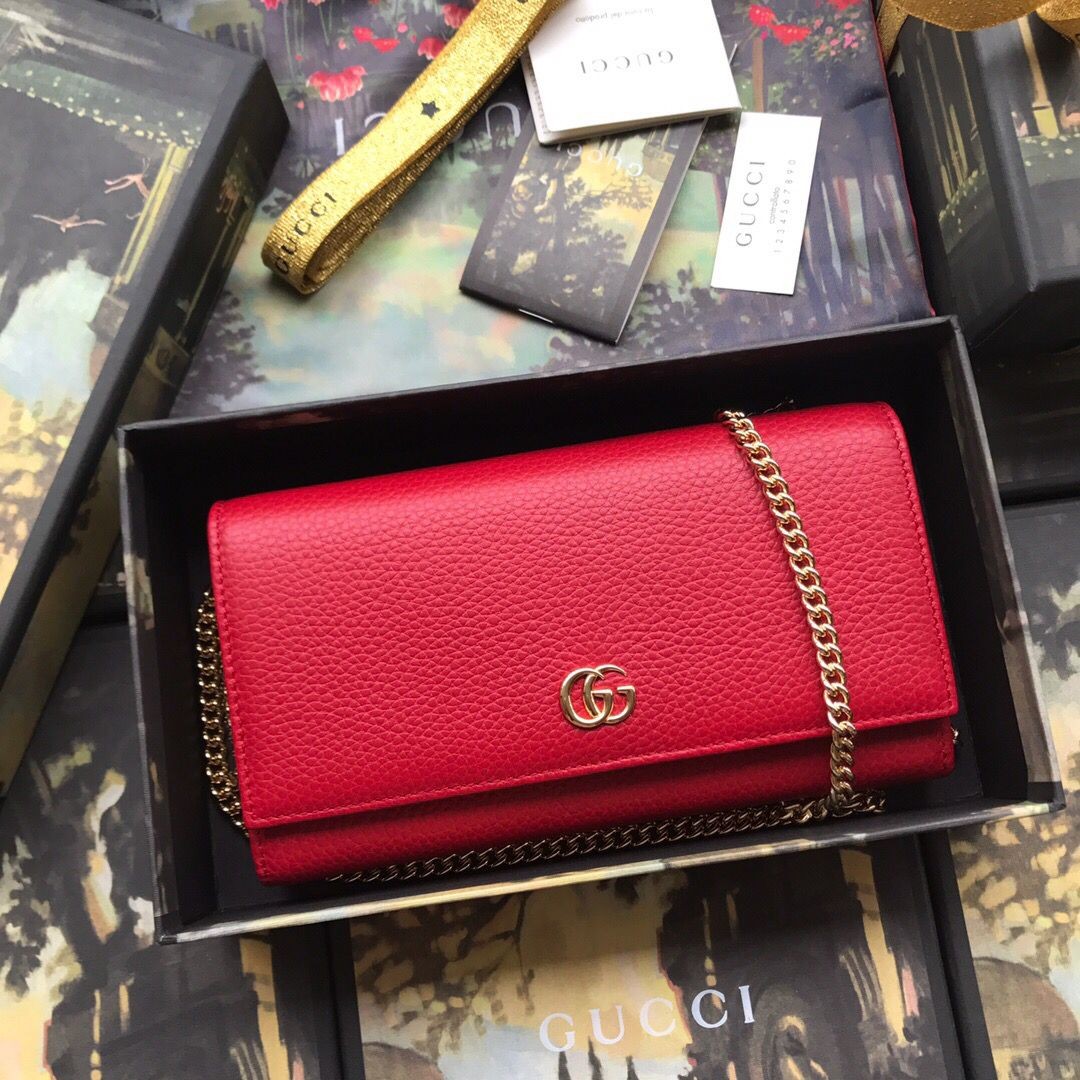 Gucci GG Marmont leather chain wallet GC00330