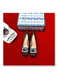 Gucci Pumps with Crystal GC00993